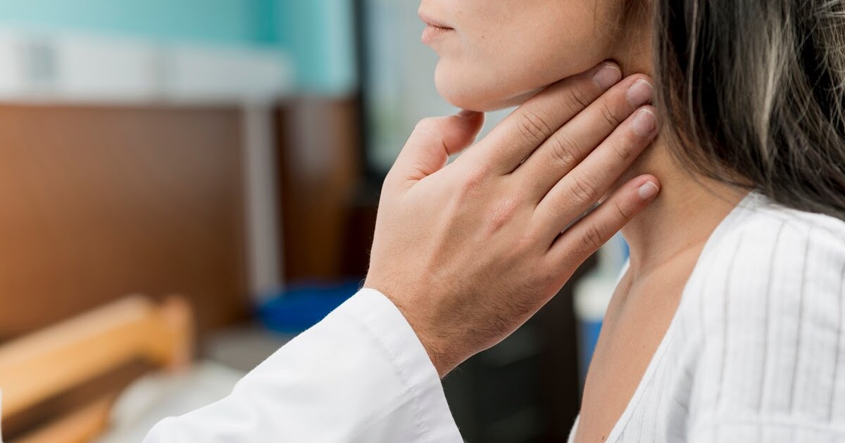 What are warning signs of head neck cancer?